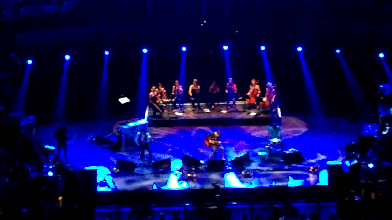Noel Gallagher- Slide Away (acoustic version) Live At The Royal Albert Hall, 26th March 2010,  TCT