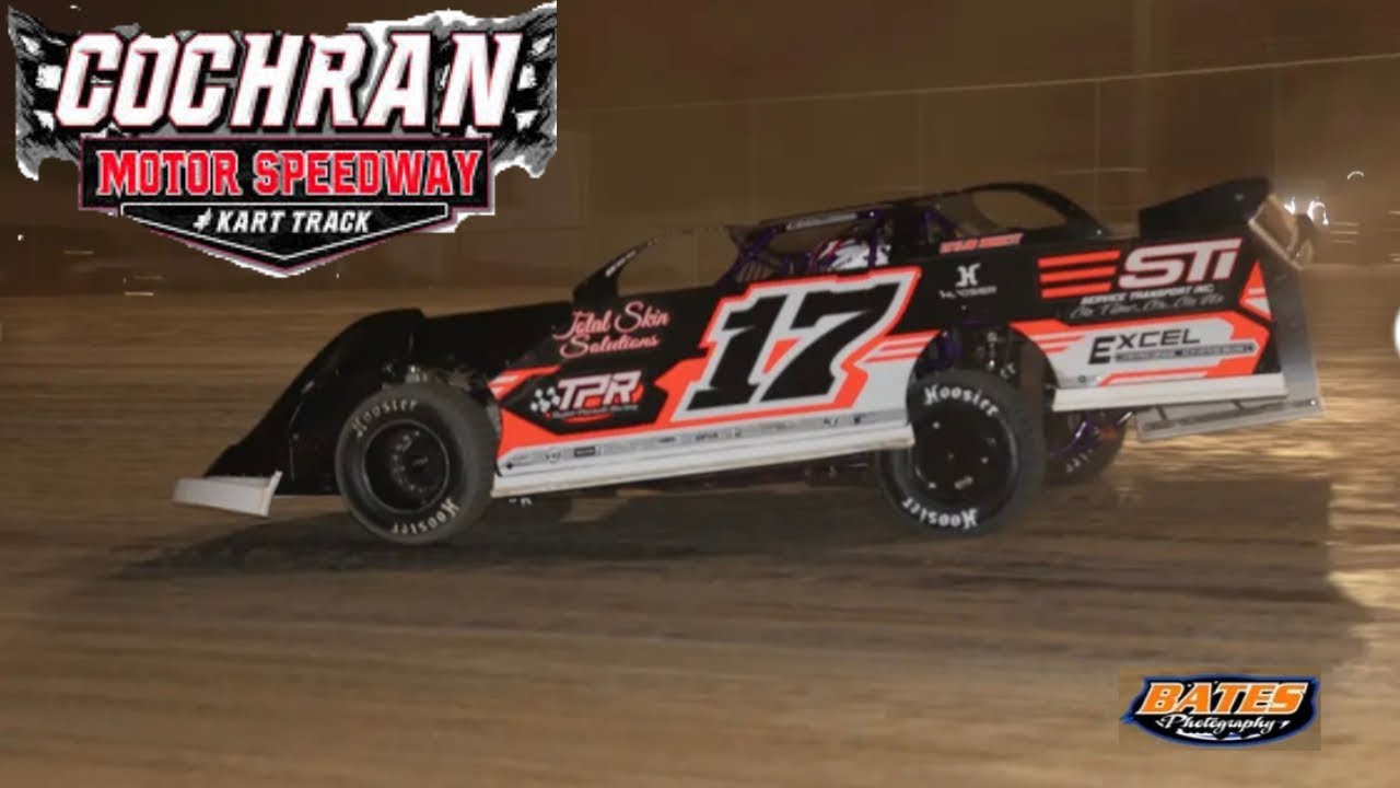 Battling up front at Cochran motor speedway!!