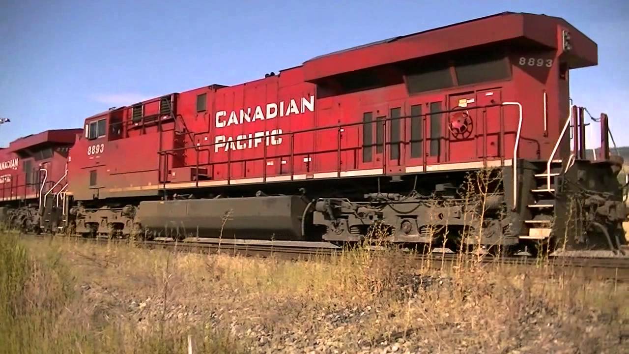 Shot 1 OF 2 This is how you take off engines off of a coal train & reuse the mid train helper