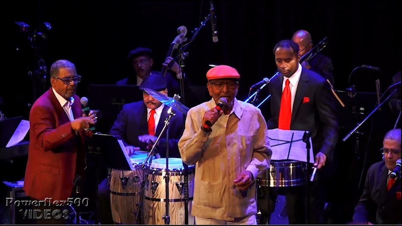 Justo Betancourt con La Orq de Jose Mangual, Jr. en Town Hall, NYC - 