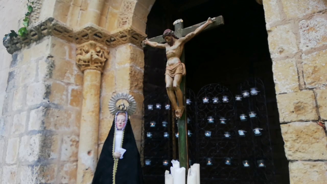 Via Crucis tradicional cantado
