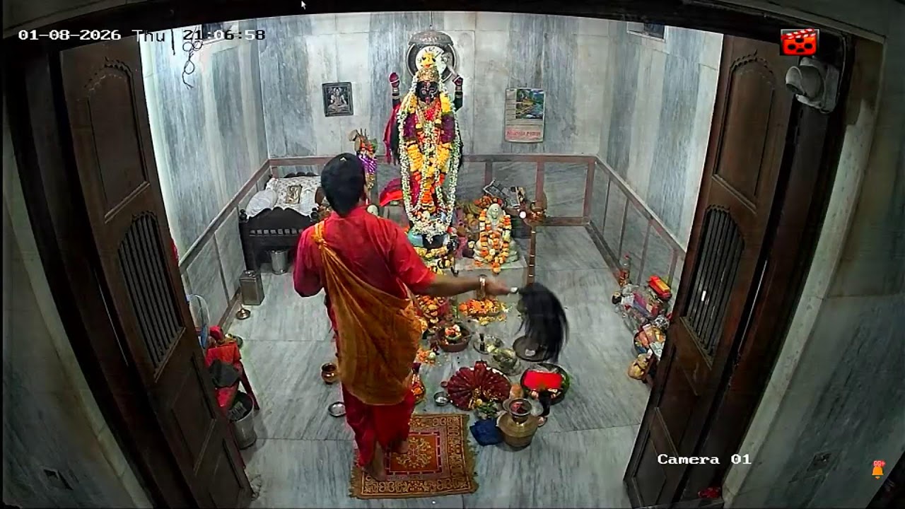 Evening Maa Kali Aarti, Subhashnagar, Ulhasnagar 3 [ 08 Jan 2026 ]