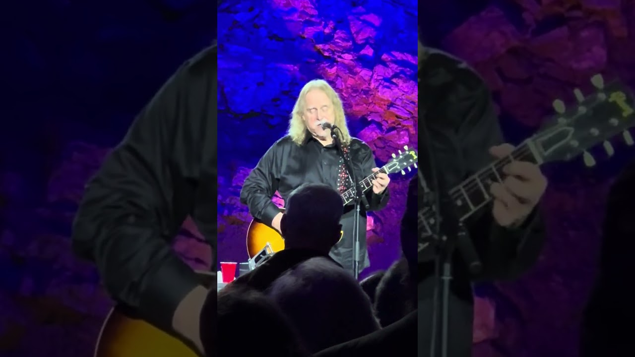 Standing On The Moon - Warren Haynes February 26, 2026