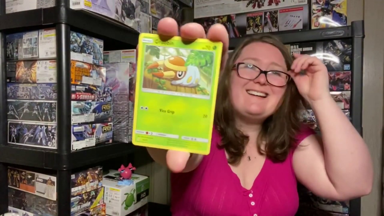 Pokemon Sun & Moon Trainer Box | LYCANROC & ALOLAN RAICHU