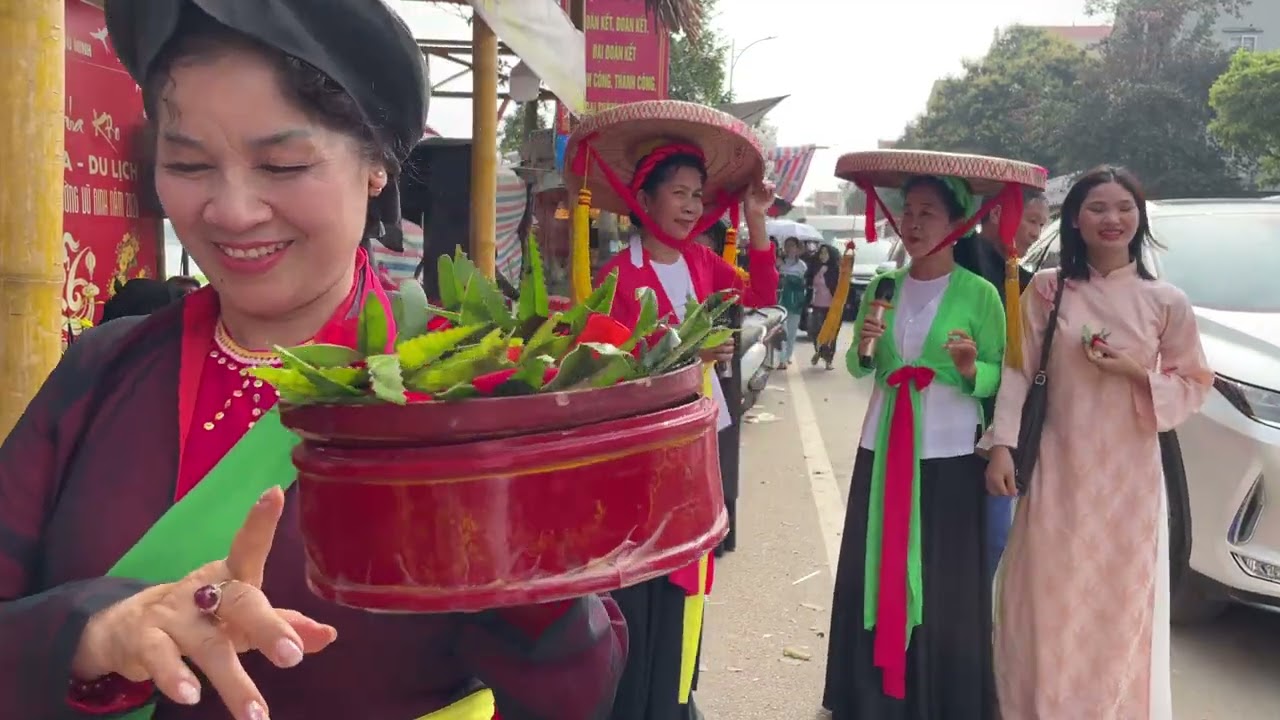 Đêm ngắn tình dài Quan họ cổ