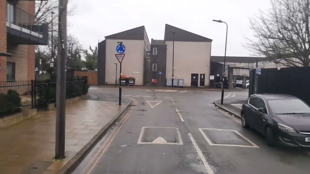 Full Journey on Route E5: Southall, Toplocks Estate - Perivale, Tesco | Enviro 200 MMC - Abellio!!