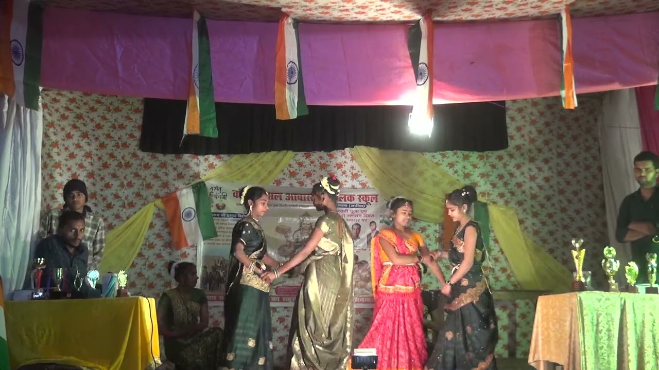 Sohar lok nritya //Bihar folk nritya// lalna lal hoehe kulwa ke deepak #sohargeet #dance #school