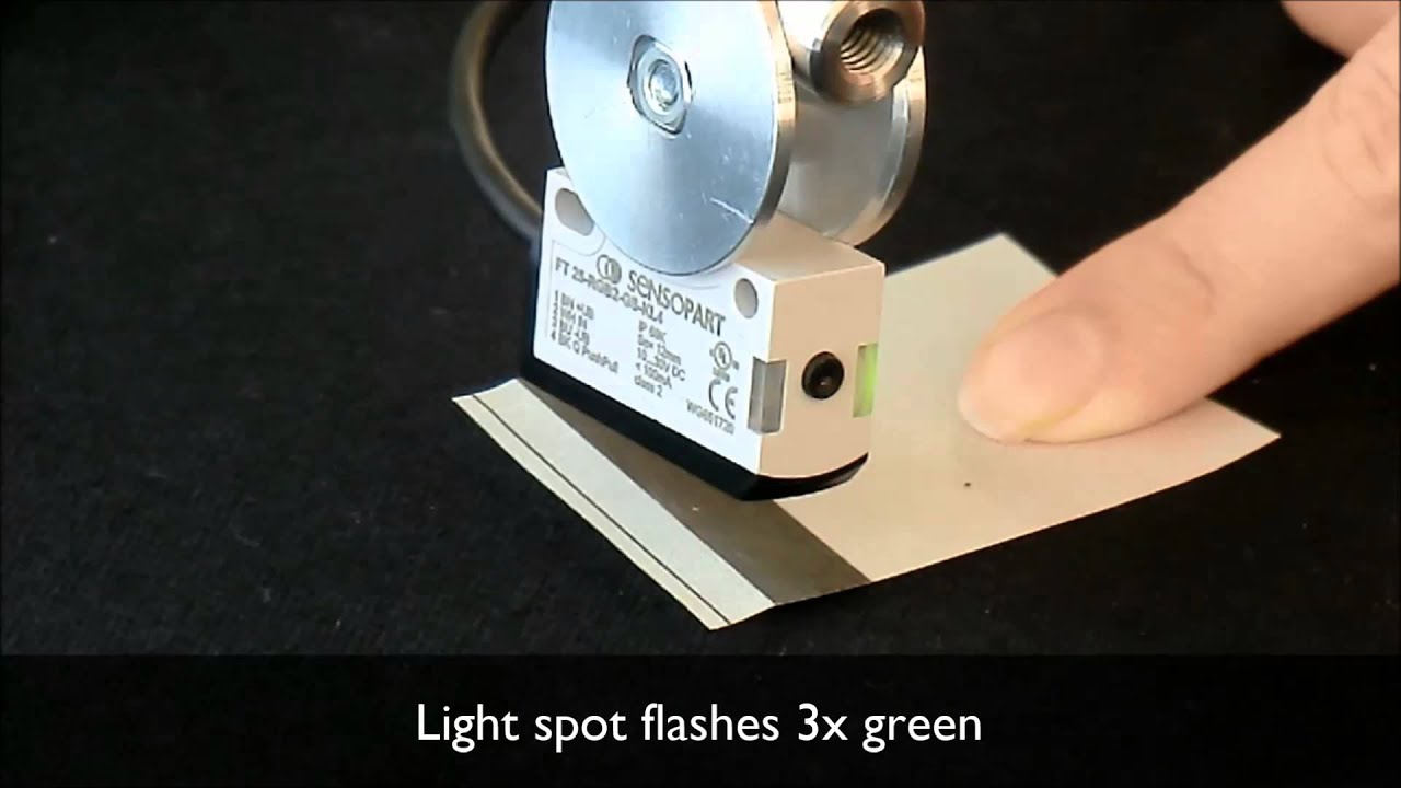 Contrast sensor FT 25- RGB  Dynamic Teach-in