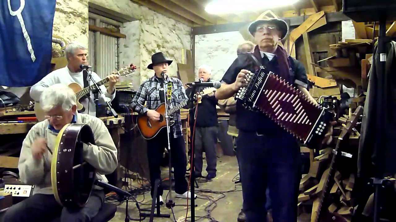 Coffin Dodgers at Penrhyn.mpeg