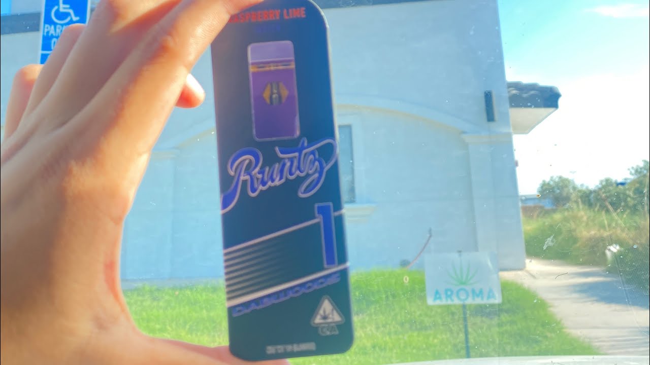 FINALLY TRYING DABWOODS! DABWOODS X RUNTZ COLLAB | OFF THE RADAR REVIEWS