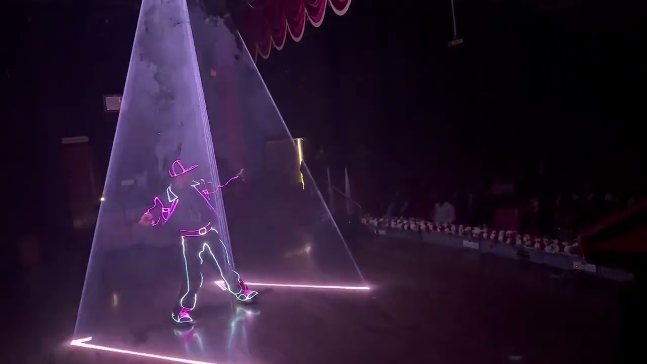 Glow in the Dark Act
