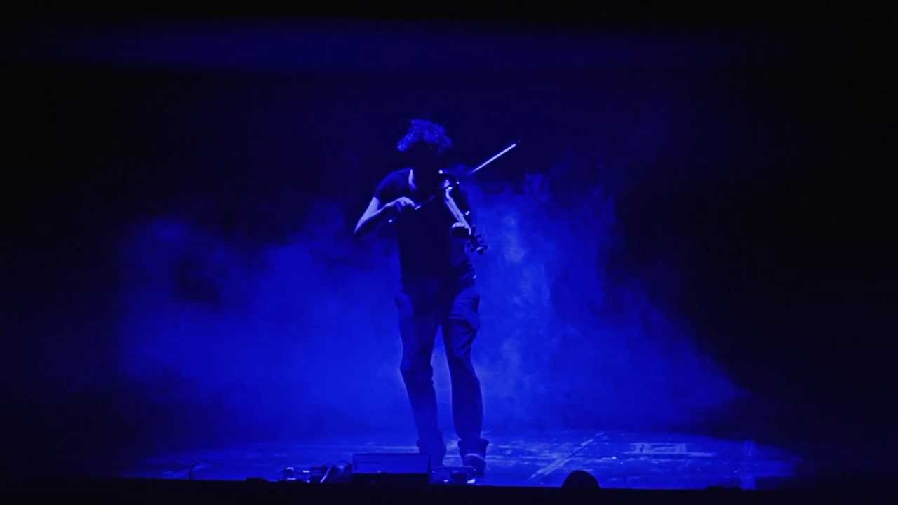 Electric Violin Looping  _ Matthias Jakisic Burgtheater Vienna 2012