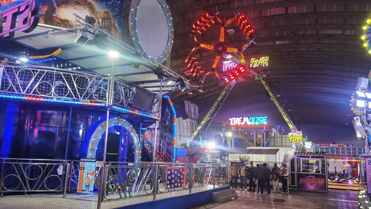 Fête Foraine/ Luna Park de Nice 2025-2026 (Fête foraine intérieure) 