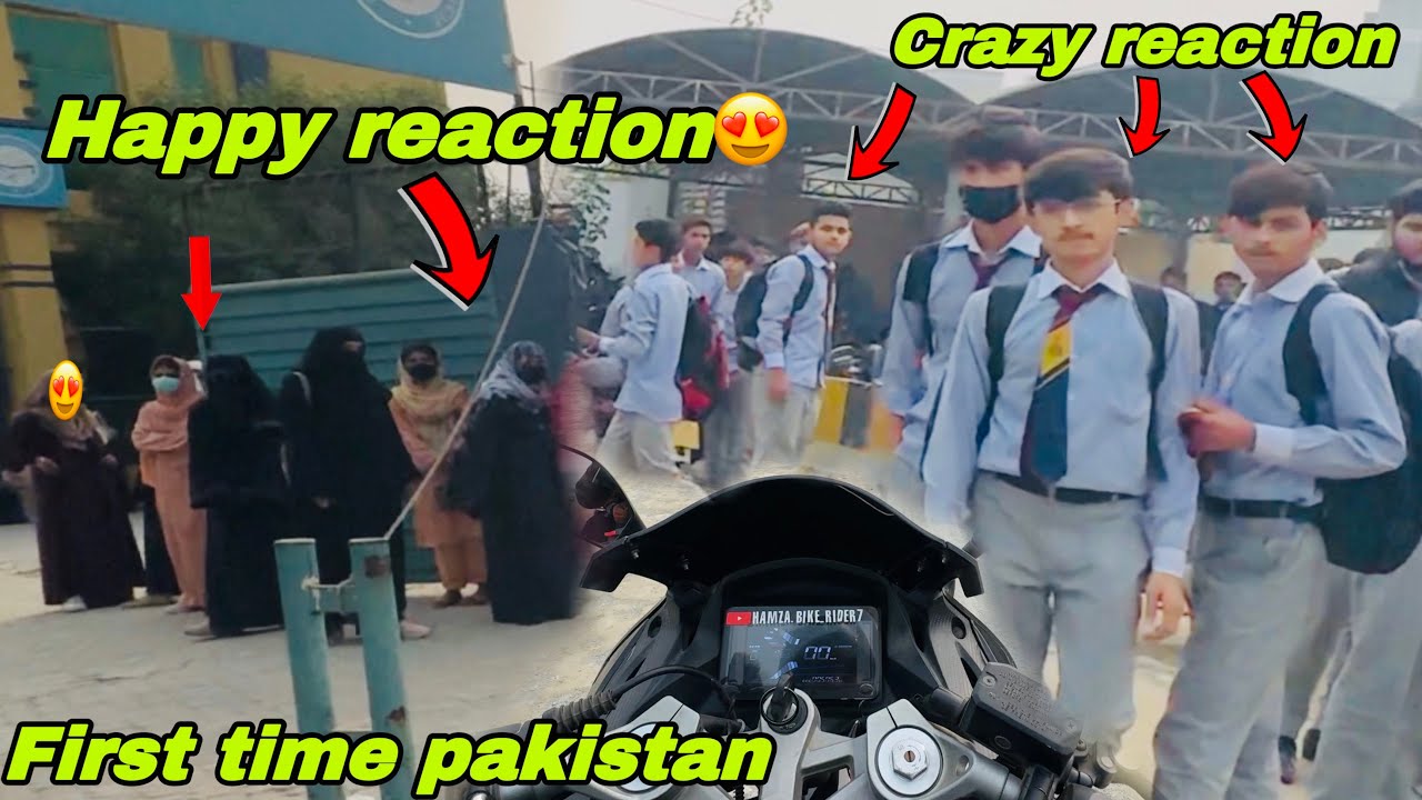 College reaction on superbike||public reaction on superbike in pakistan||girls reaction on superbike