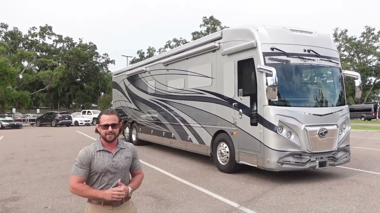 2023 American Eagle 45K: Exclusive Walkaround Tour: Luxury Features & Amenities Unveiled!