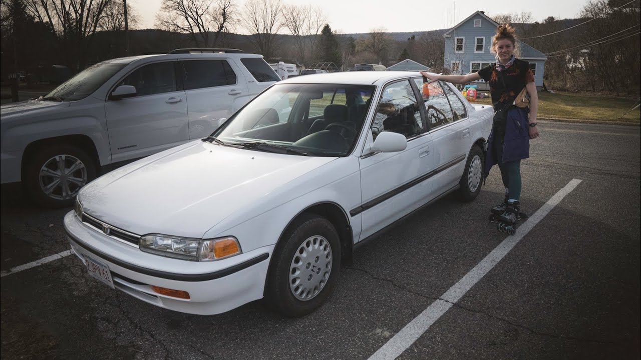 WE BOUGHT MY GRANDMA'S MINT CONDITION 1992 HONDA ACCORD!