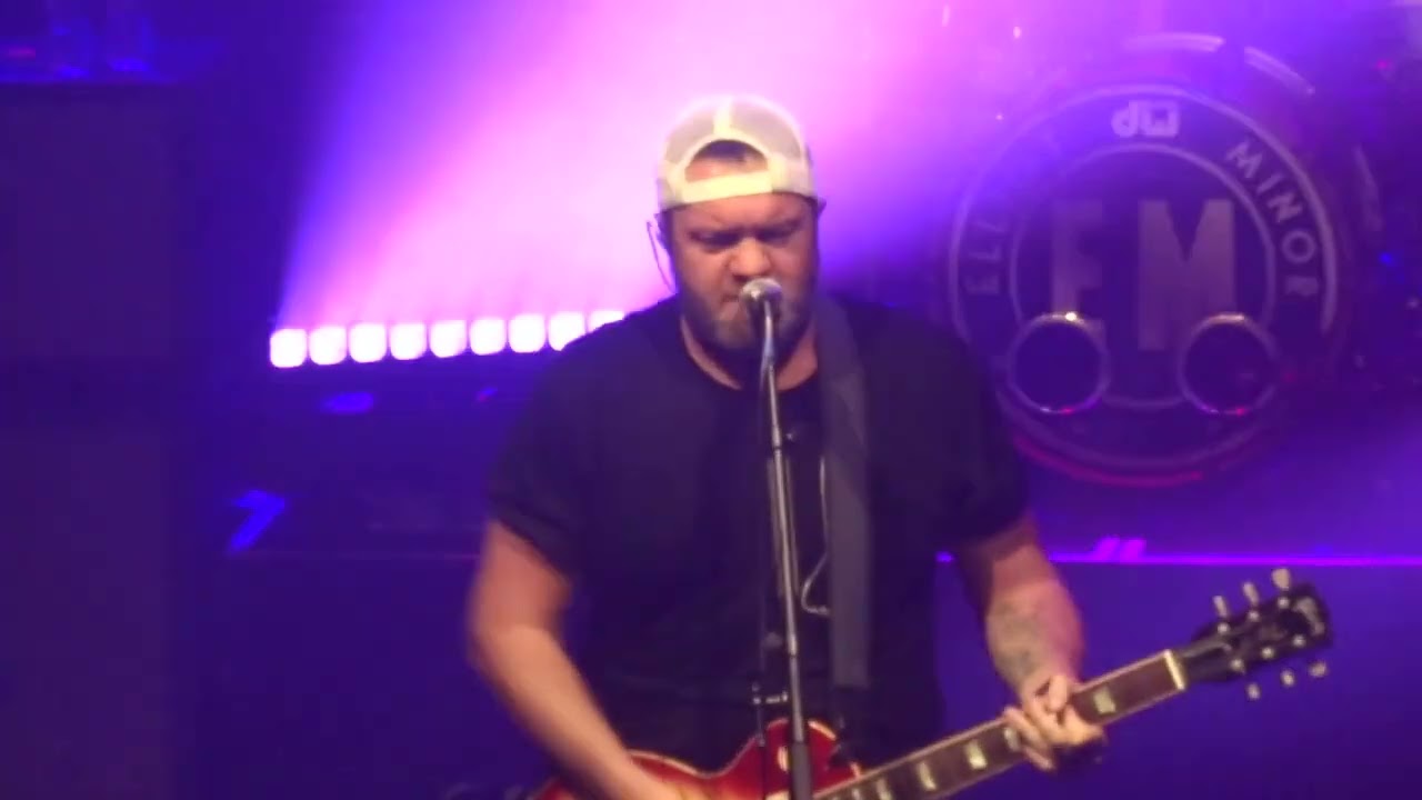 Elliot Minor-Parallel Worlds-Live At The Koko, London-25/4/2025