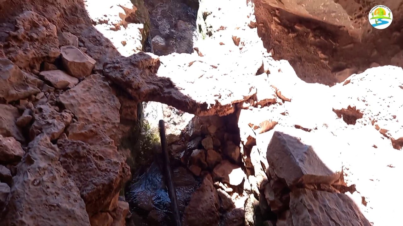 Groutte Win Timdouine  مغارة وين تمدوين