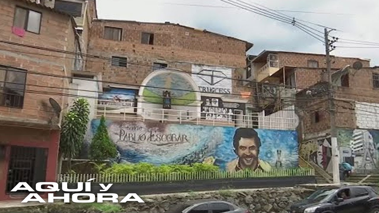 ¿Qué pasó con el barrio donde el narcotraficante Pablo Escobar regaló casas hace dos décadas?