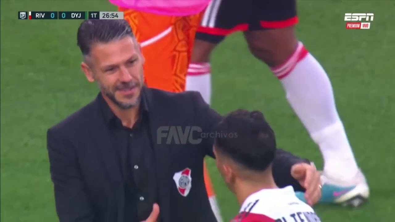 River vs. Defensa y Justicia: Partido suspendido por la muerte de un hincha al caer de la tribuna