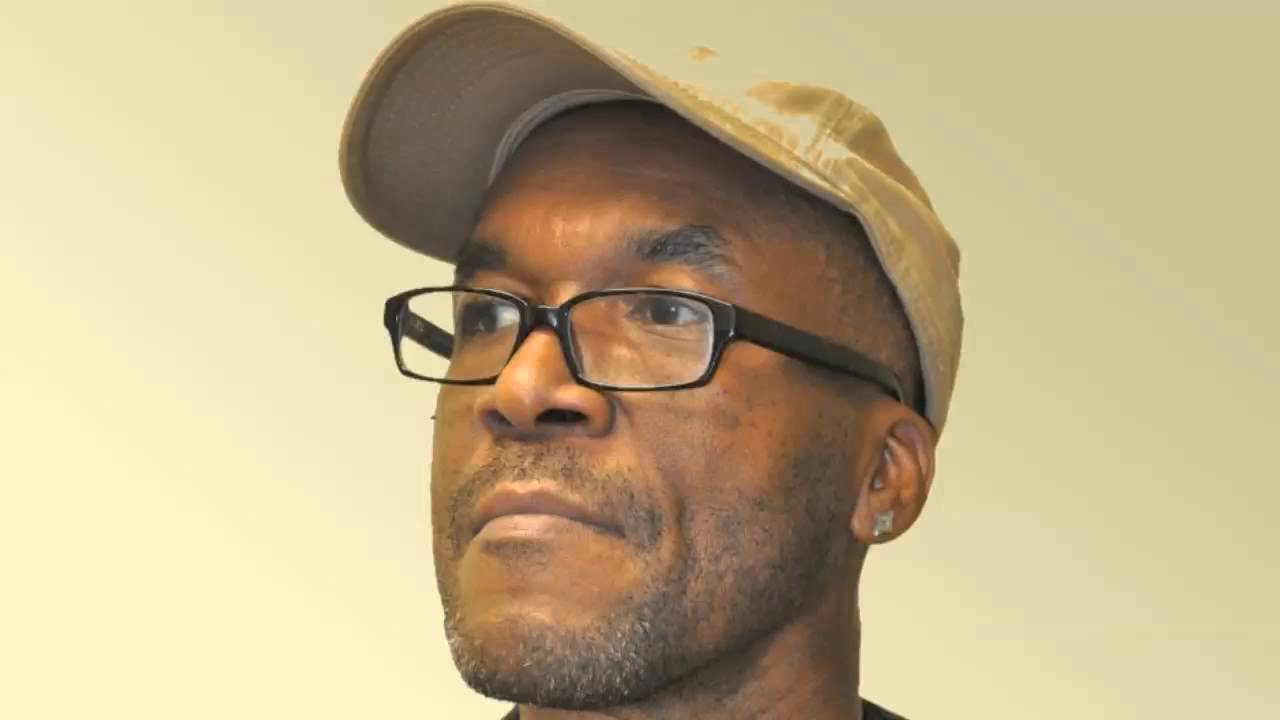 Carlton Livingston - Who Says - Ungrateful Riddim