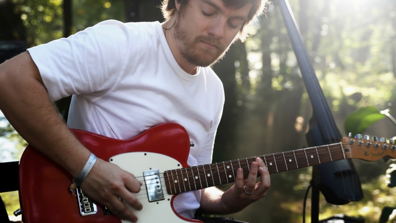 Ambient Melodic House In a Forest - Live Looping - Reinhardt Buhr