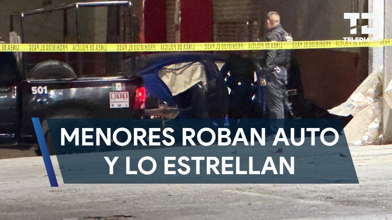 Menores de edad roban auto y lo estrellan contra bodega tras persecución en Monterrey