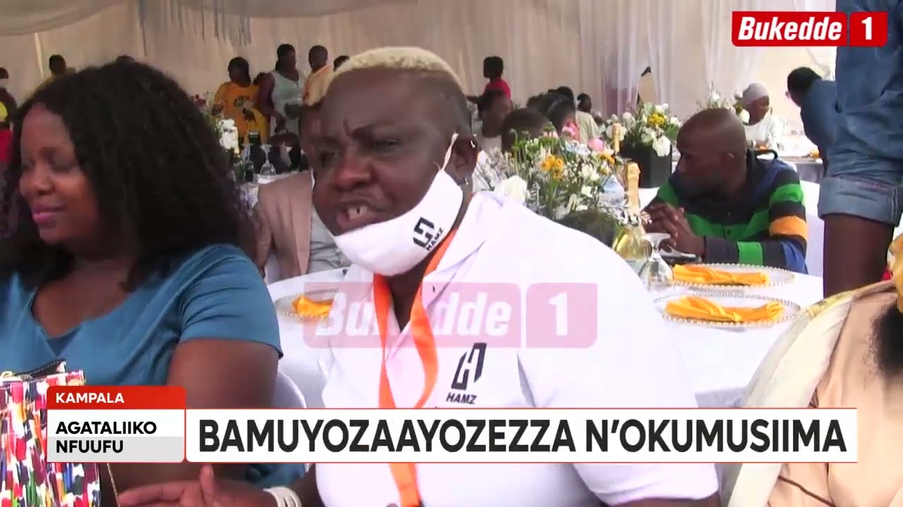 Agataliikonfuufu  Amazaalibwa ga Gen  Muhoozi  Abakungu bagajjumbidde  Bamuyozayozezza  n'okumusiima