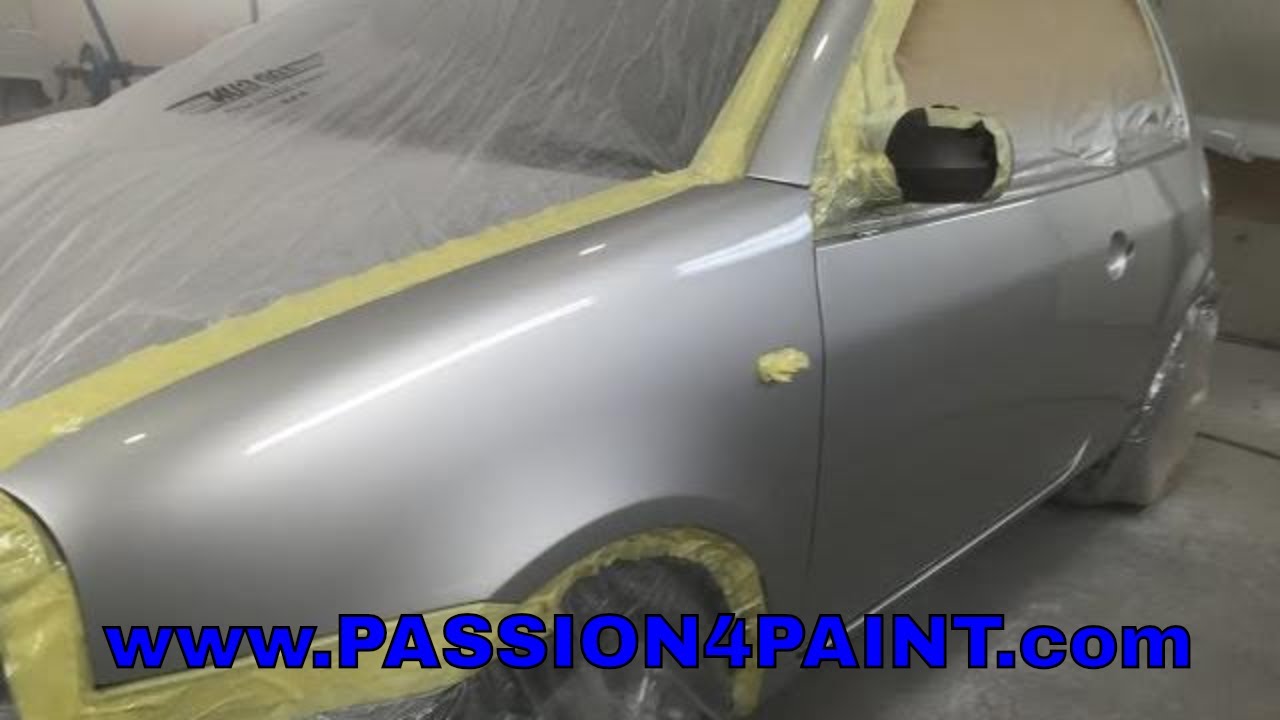 Seat Arosa Basecoat And clearcoat Using The Devilbiss FLG-5 And Iwata W400 1.3
