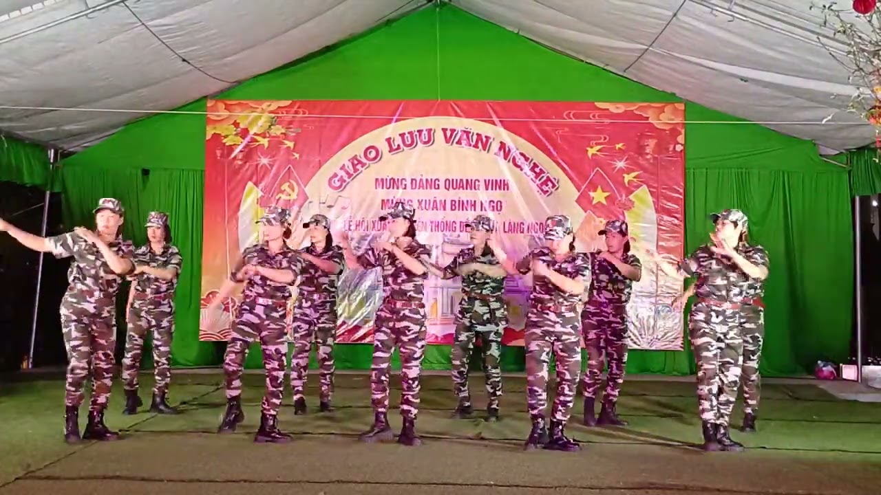Lê Hồng Vũ - Nhóm nhảy Ngọc Tiên