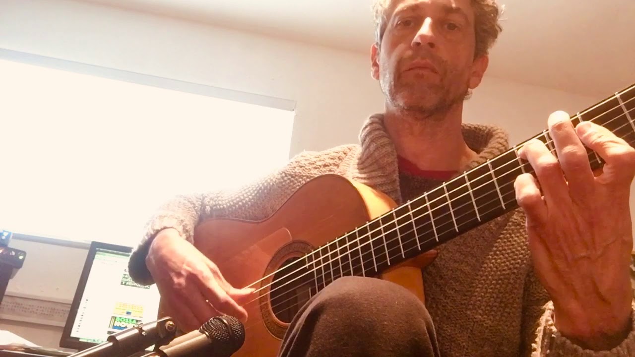 Itamar Erez plays Loro by Egberto Gismonti