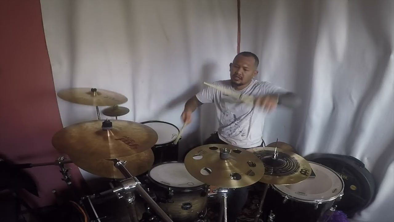 WARMING UP AFTER 7 YEARS BREAK DRUMMING