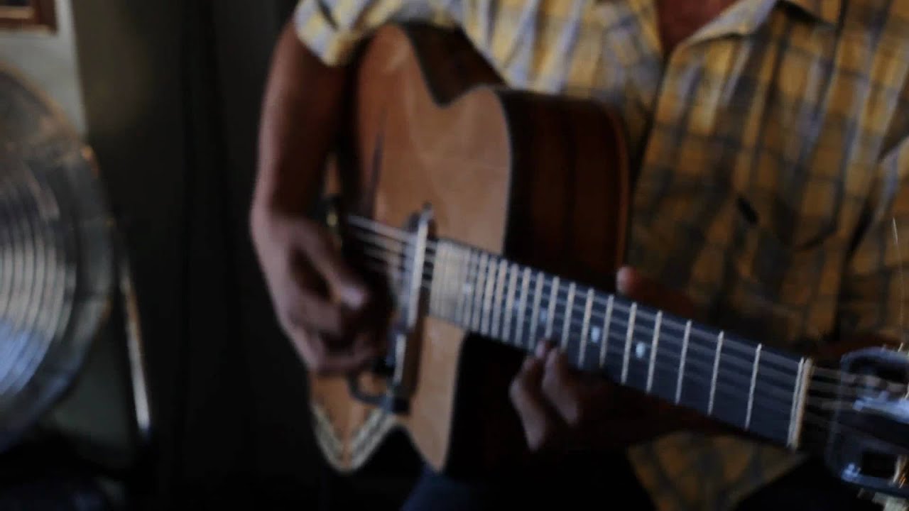 Concert de musique tsigane à La Chope Des Puces