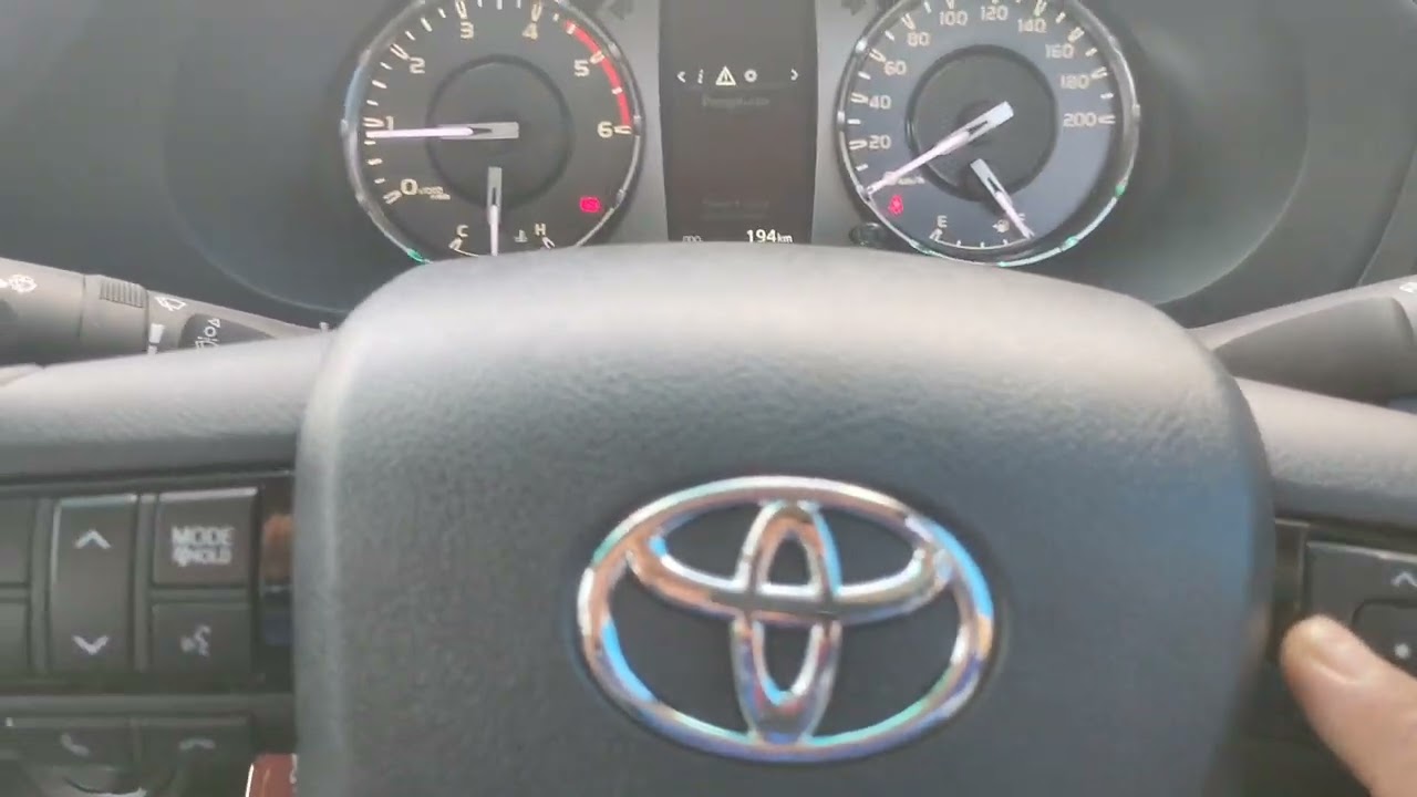 cara menggunakan TRC pada mobil Hilux Tipe revo