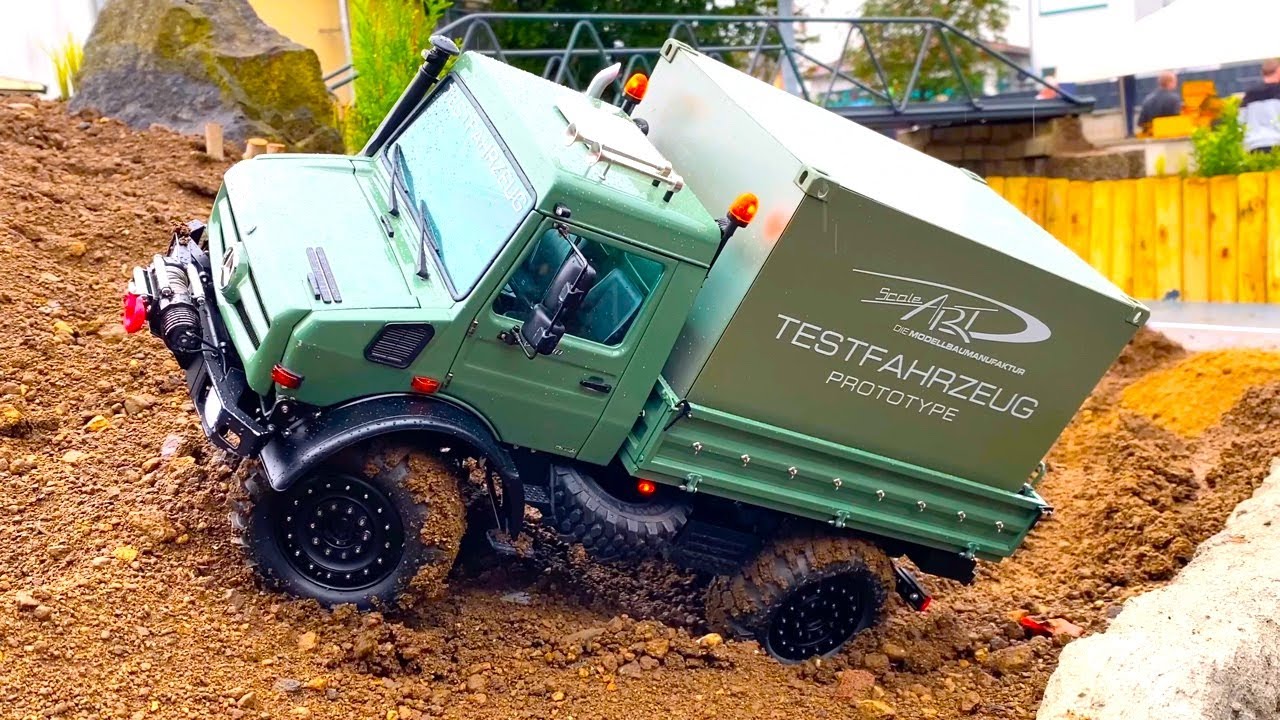 RC TRUCK ACTION with cool RC TRUCKS, UNIMOG, SORTING MACHINE in Germany