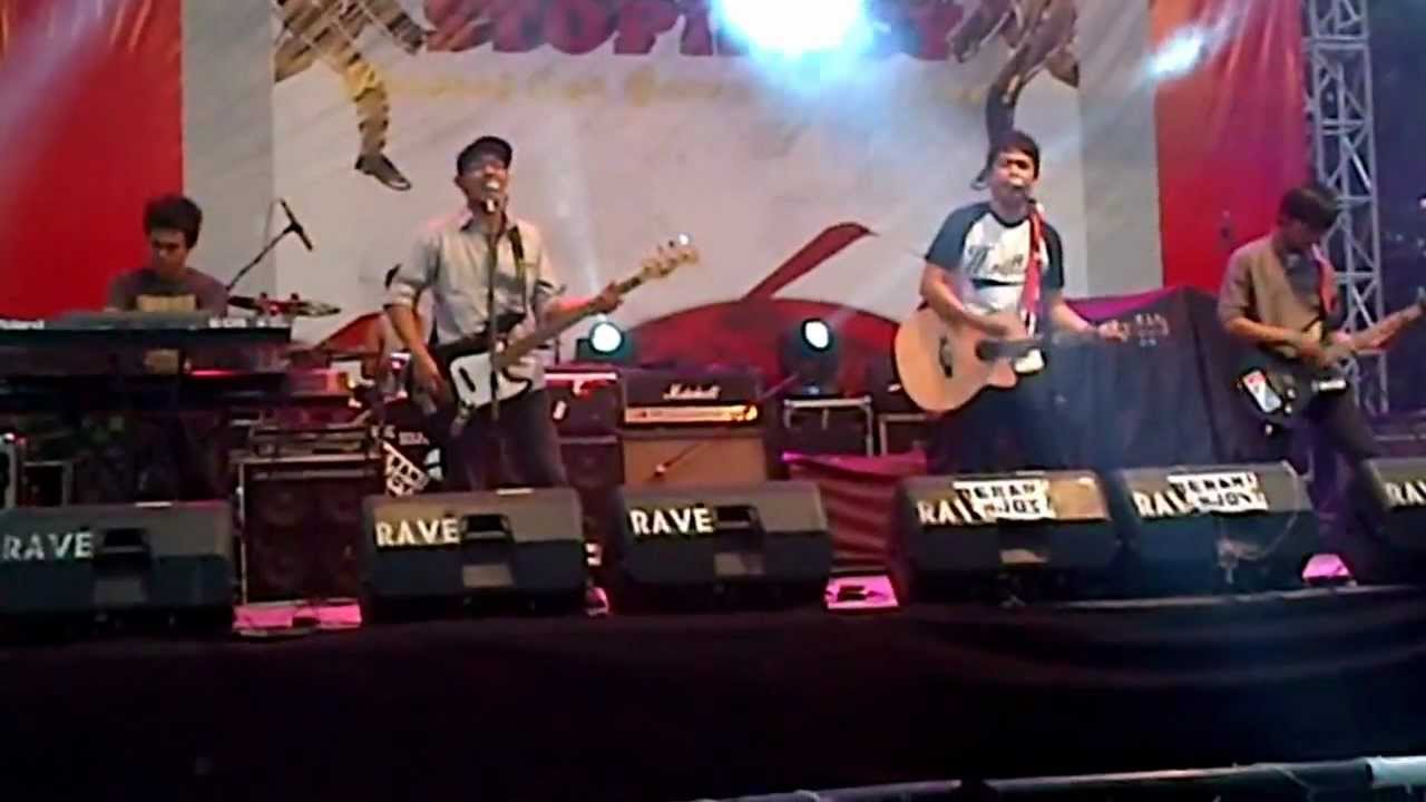 Standstone - Melodi Rindu (Live)