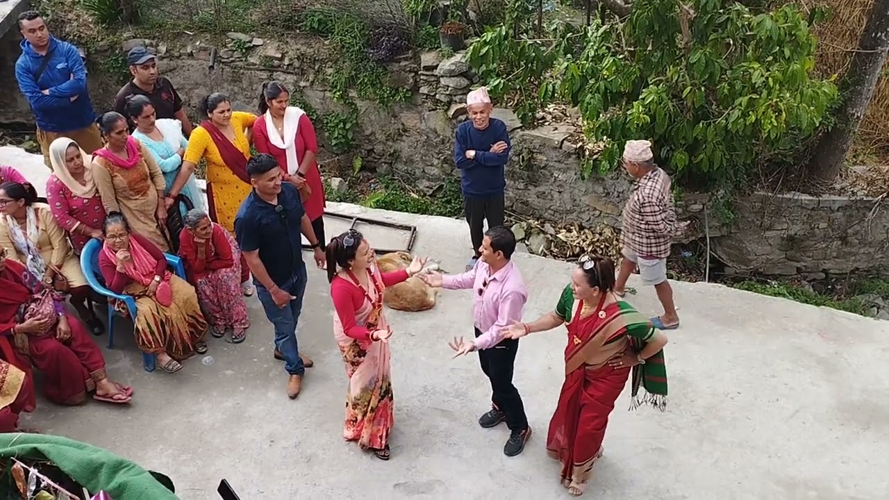 Tanahun samjure panche baja in bhotewodar lamjung..dohori