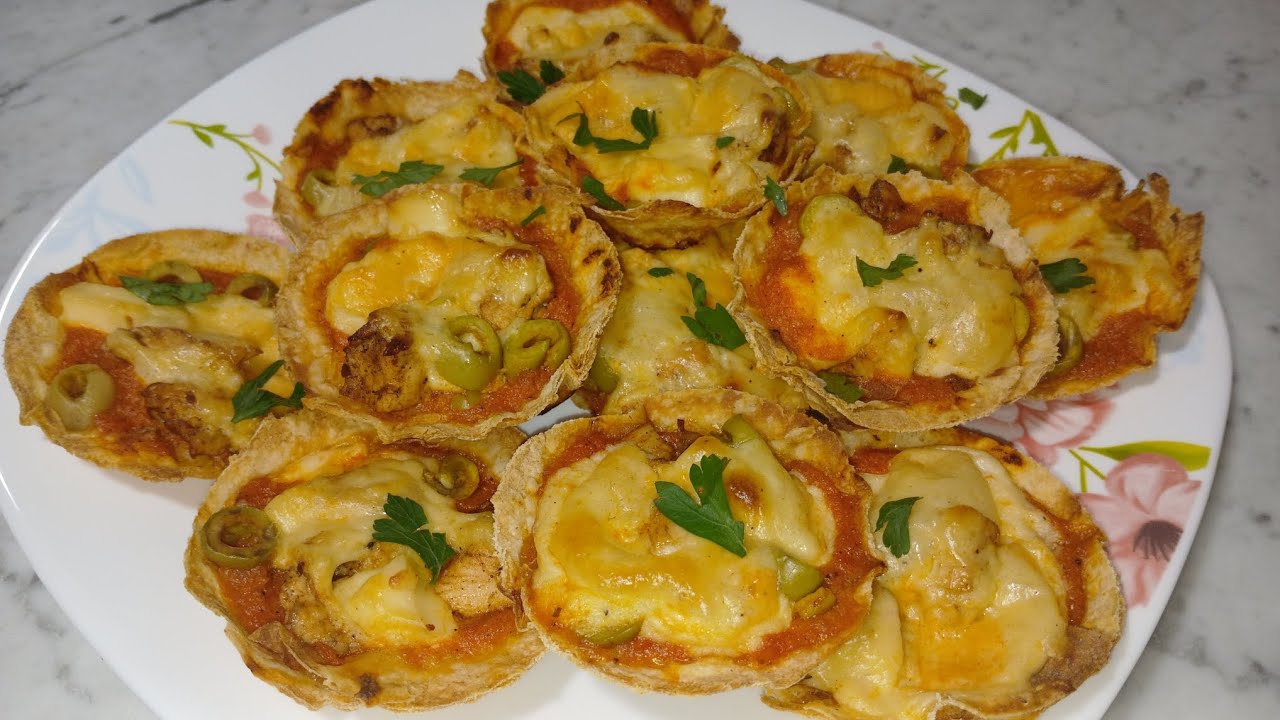 ببقايا خبز التورتيلا حضري أبن ميني بيتزا مقرمشة ومفرمجة راح تخلاص فدقيقتها 😋😍