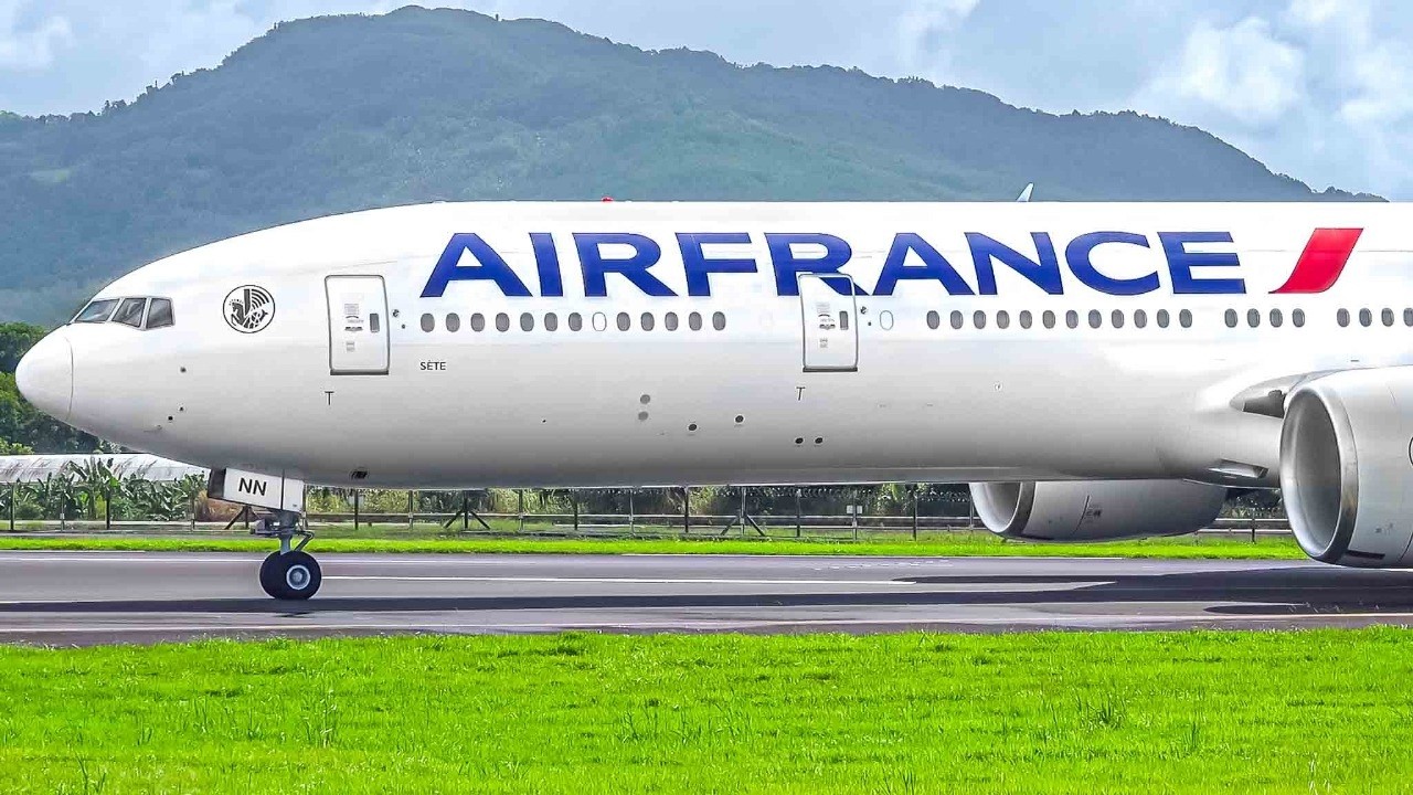🇲🇺✈️ 20 Minutes Mauritius Airport Action | Stunning Takeoff & Landing in the Indian Ocean (MRU/FIMP)