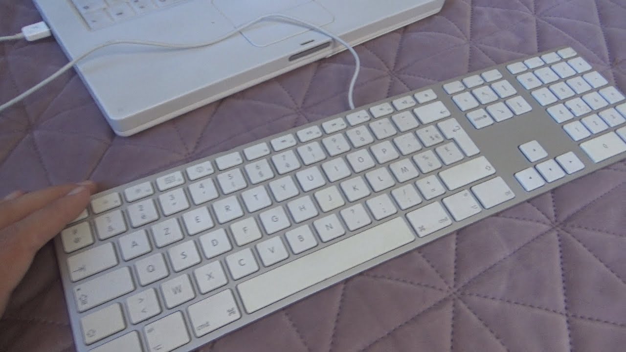 Apple A1243 Aluminium USB Wired Keyboard With Numeric Keypad (2007) Review
