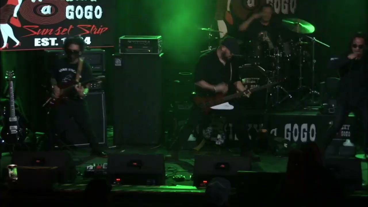 Whisky A Go Go - LB Animas - La Policia