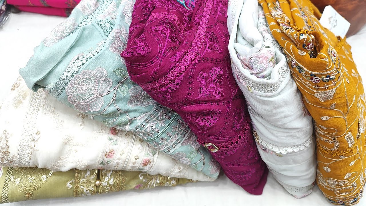 Pakistani Floor Touch Chiffon Party Graown..❤️❤️