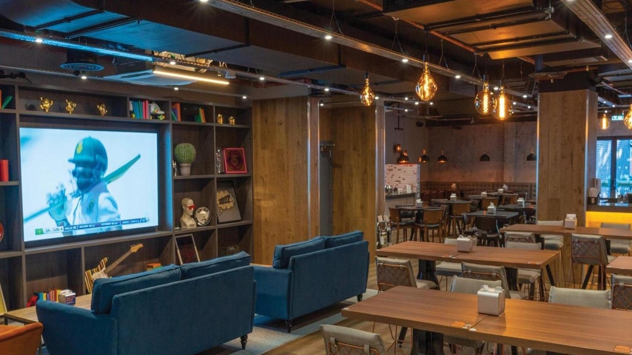 Отель Village Hotel, Брэкнелл, Великобритания | Любитель путешествий