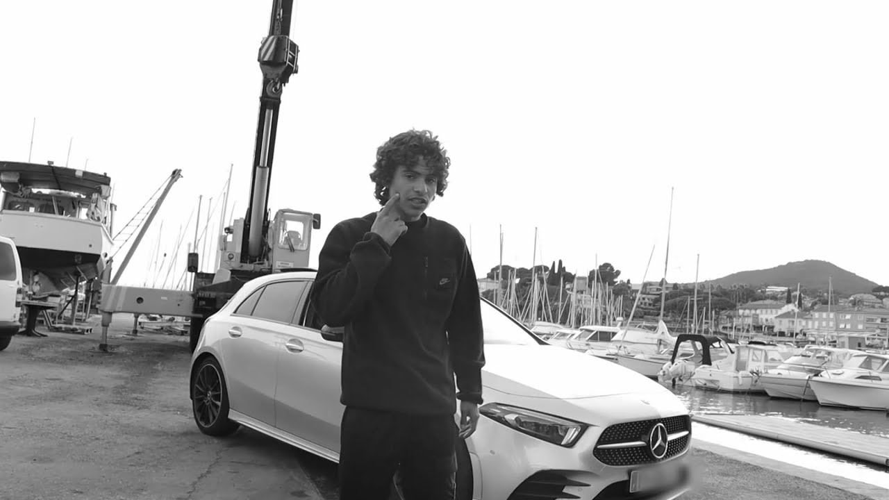 Zakov-Tra&icirc;trise (clip officiel)
