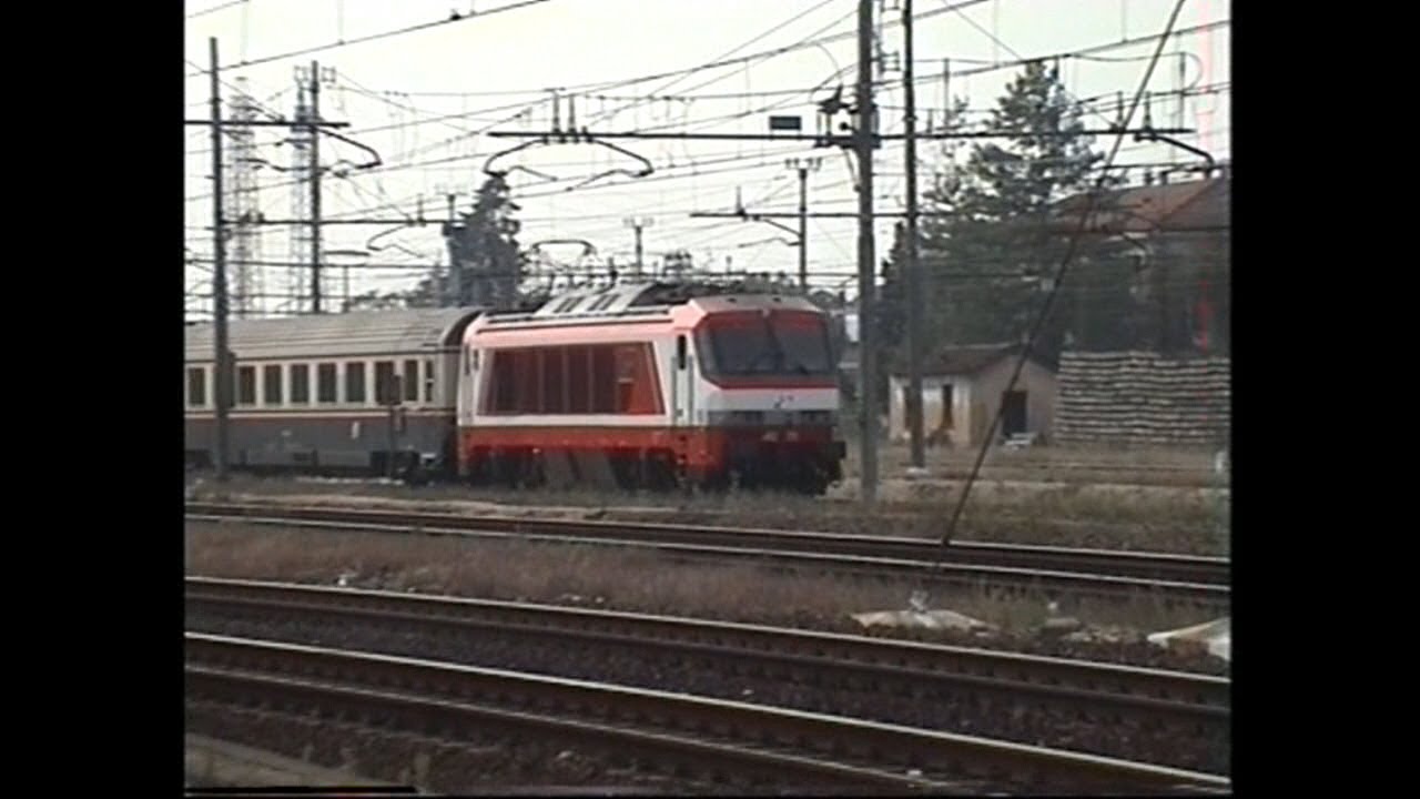 FS - Stazione di Voghera - Arrivi e partenze - 18 settembre 1996