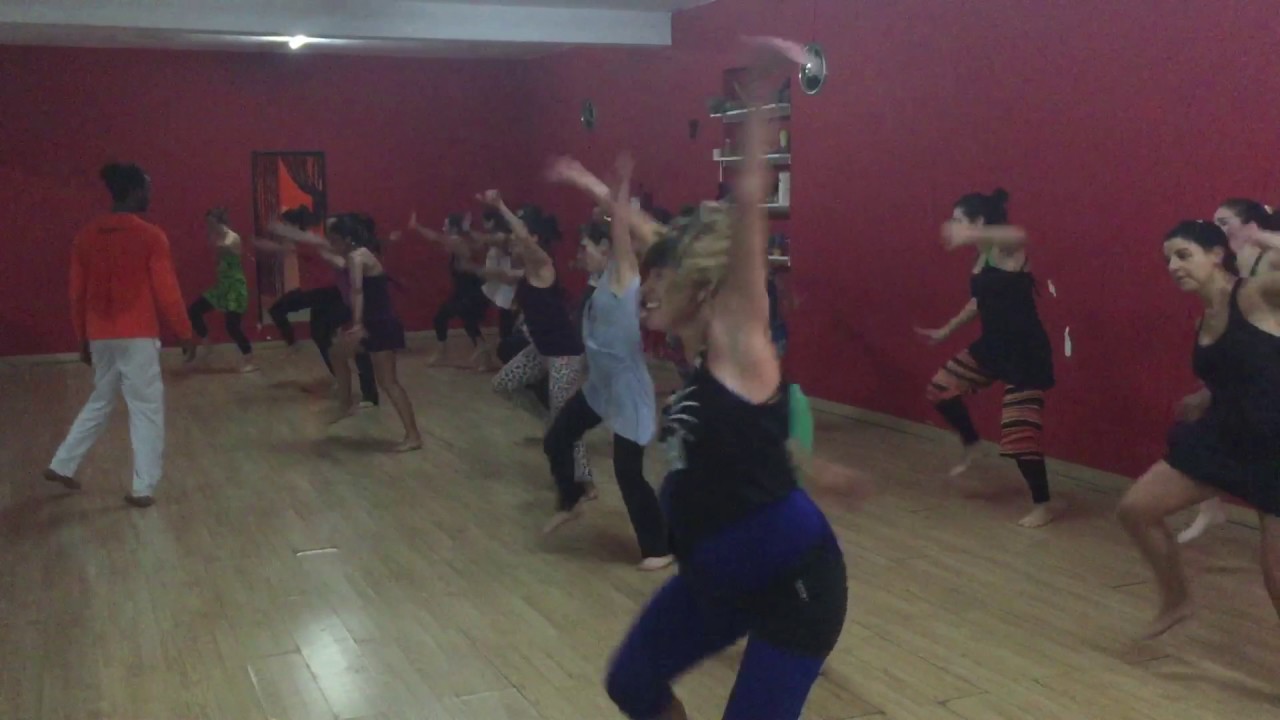 Seminario de Danza Africana ritmo tiriba Agosto 2016