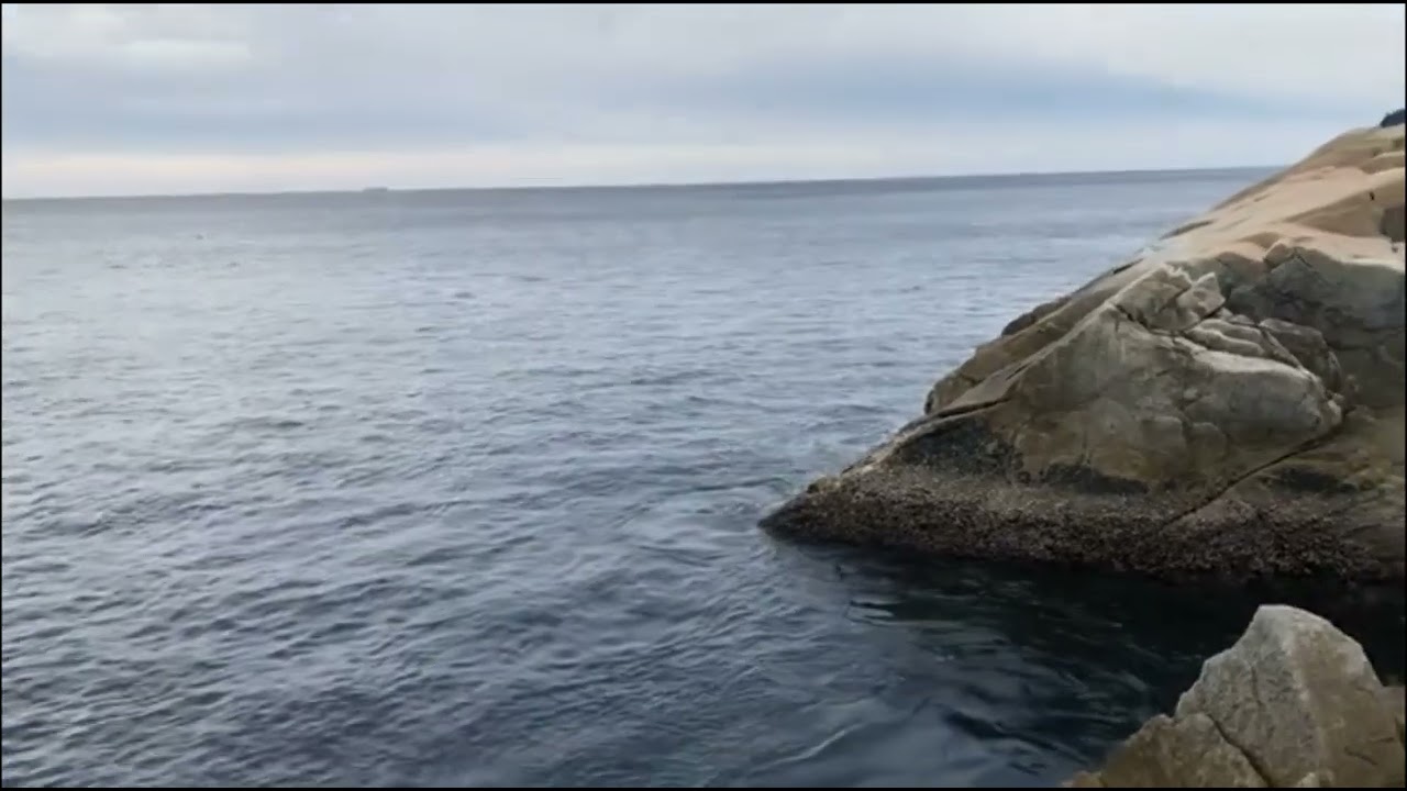 鹿児島県肝属郡肝付町船間地磯を散歩してます