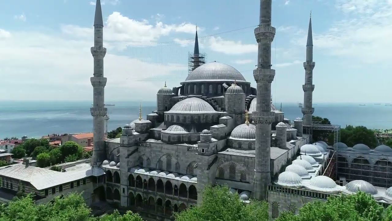 The Blue Mosque (Sultan Ahmet Camii) Short Story
