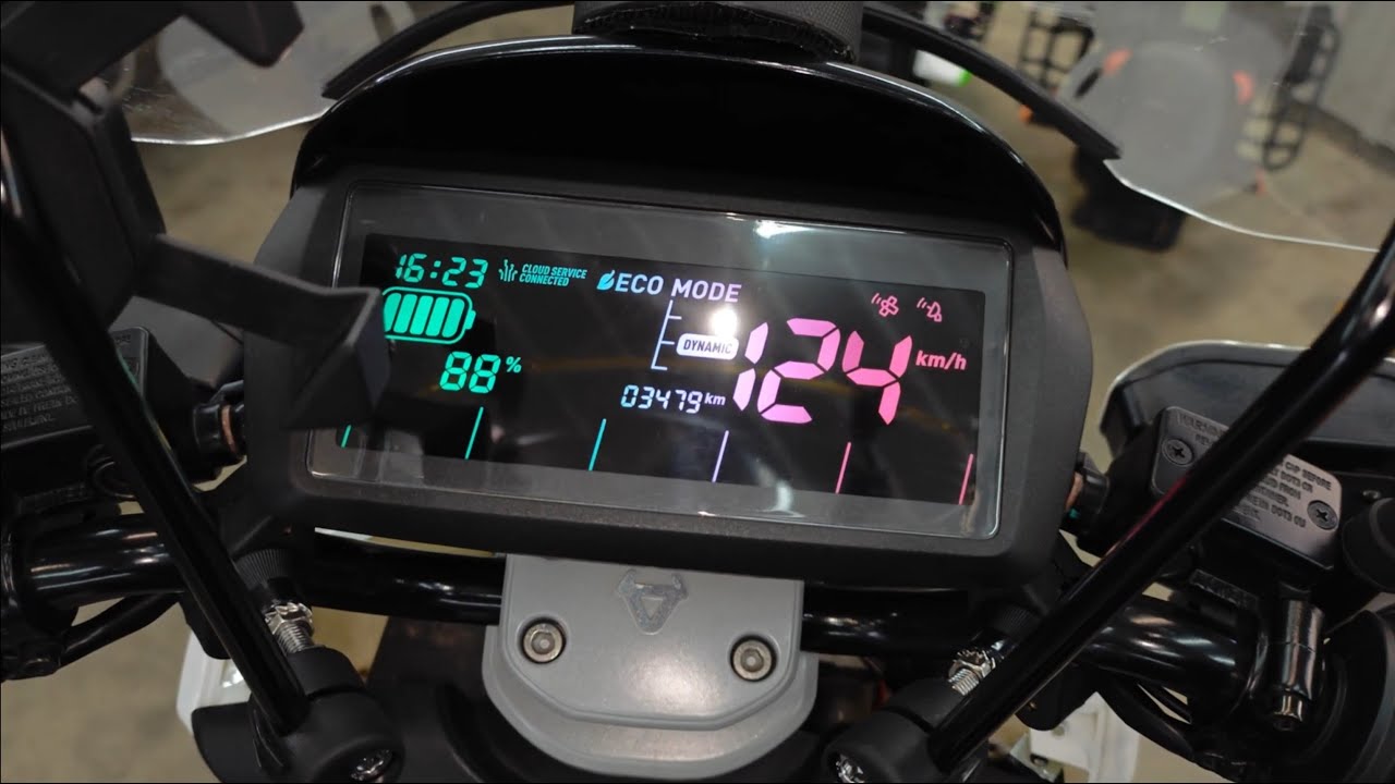 NIU NGT with 5000w Fardriver 72530 dual controller 125 km/h freespin