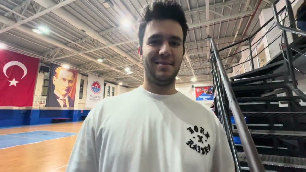 Masa Tenisi - Vlog @batuhanserdarr  (Yalçın Kızılay Spor Salonu)